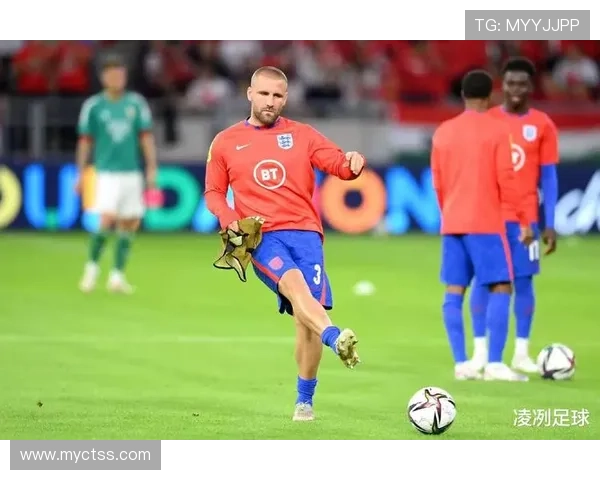 奥尔德姆俱乐部宣布新任主教练上任并公布赛季目标